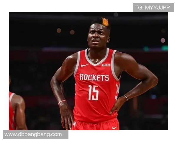 克林特卡佩拉:从瑞士篮球新星到NBA篮板王的奋斗历程与成就 克林特卡佩拉:从瑞士篮球新星到NBA篮板王的奋斗历程与成就
