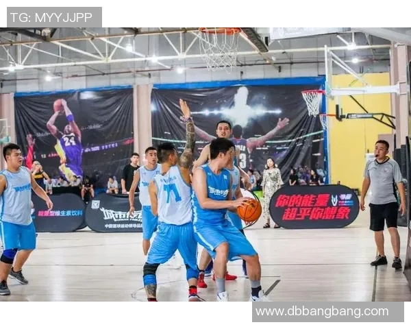 日本与美国篮球赛实时比分更新及精彩瞬间回顾 日本与美国篮球赛实时比分更新及精彩瞬间回顾